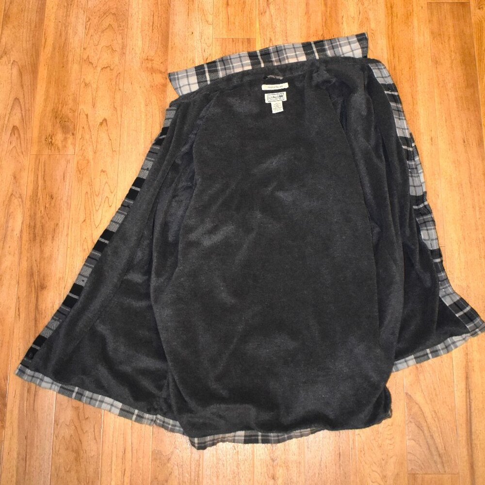 L.L. Bean Fleece Lined Gray Plaid Flannel Shacket Shirt Jacket Sz L - Picture 4 of 5